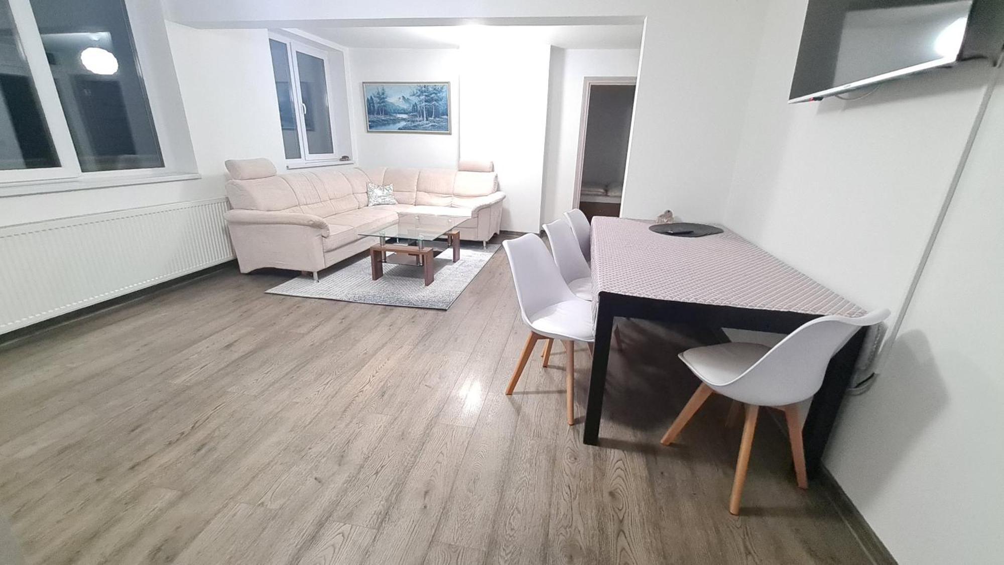 Apartament In Inima Dornei Appartement Vatra Dornei Buitenkant foto